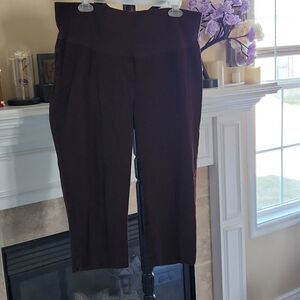 👶 Maternity Capris